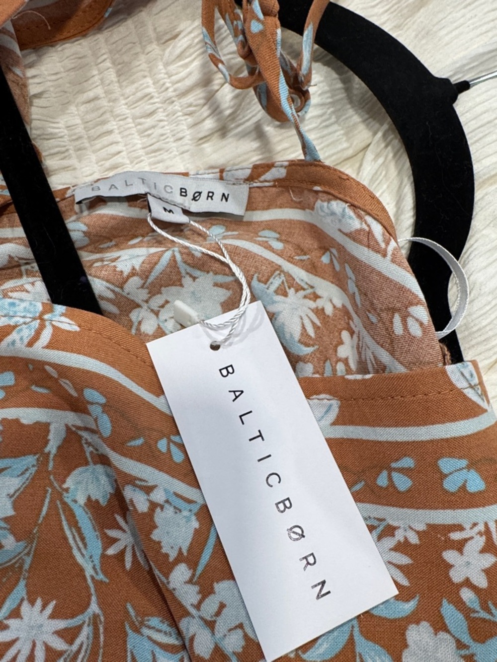 Baltic Born NWT Rust Mini Dress with White Floral Print - Picture 3 of 5